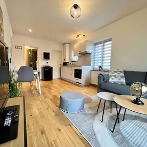 https://apt-le-neuvice-place-du-marche-quais-bueren.brusselshotelsbook.com