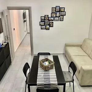 Apartamento Nel Cuore Di, Nápoles